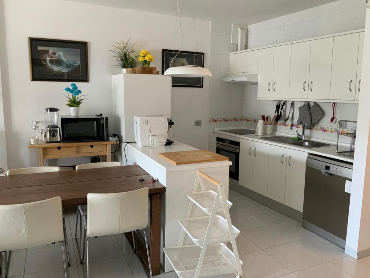 Vista Nautica Apartment Адехе Екстериор снимка