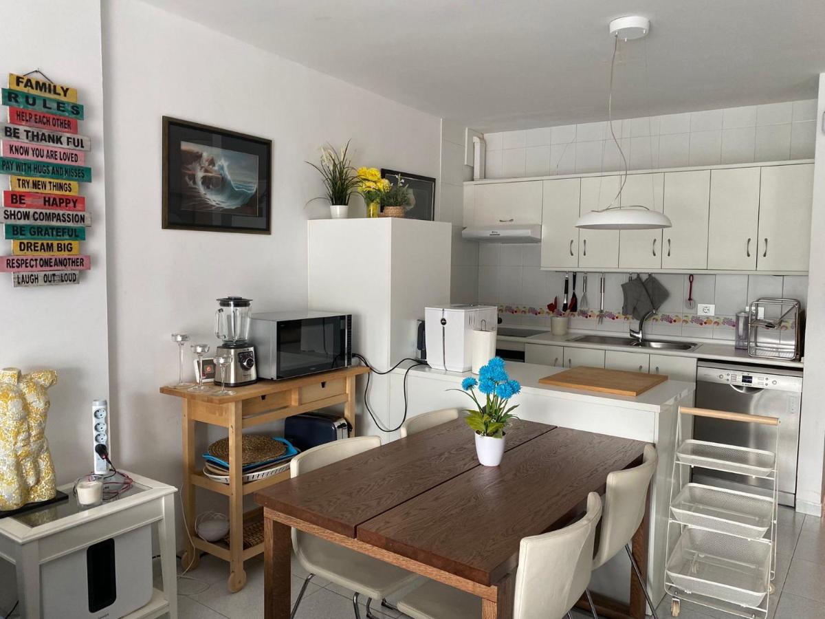 Vista Nautica Apartment Адехе Екстериор снимка