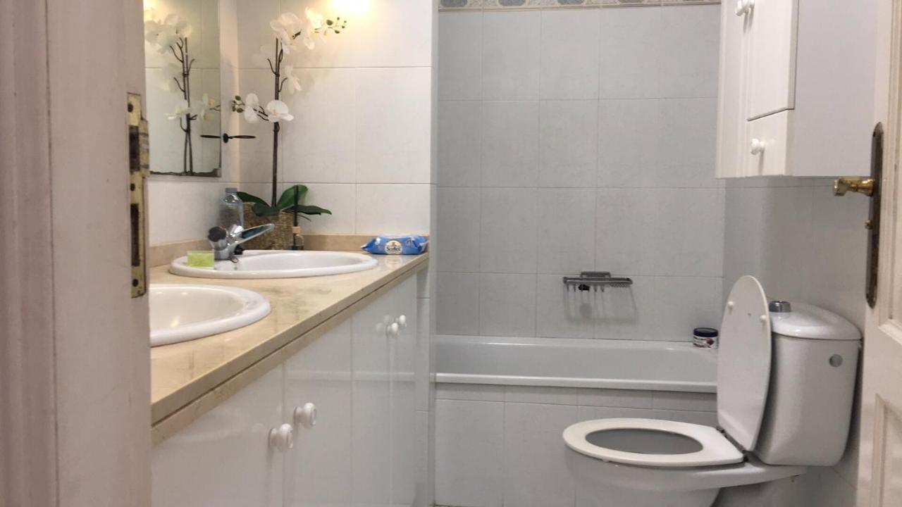 Vista Nautica Apartment Адехе Екстериор снимка